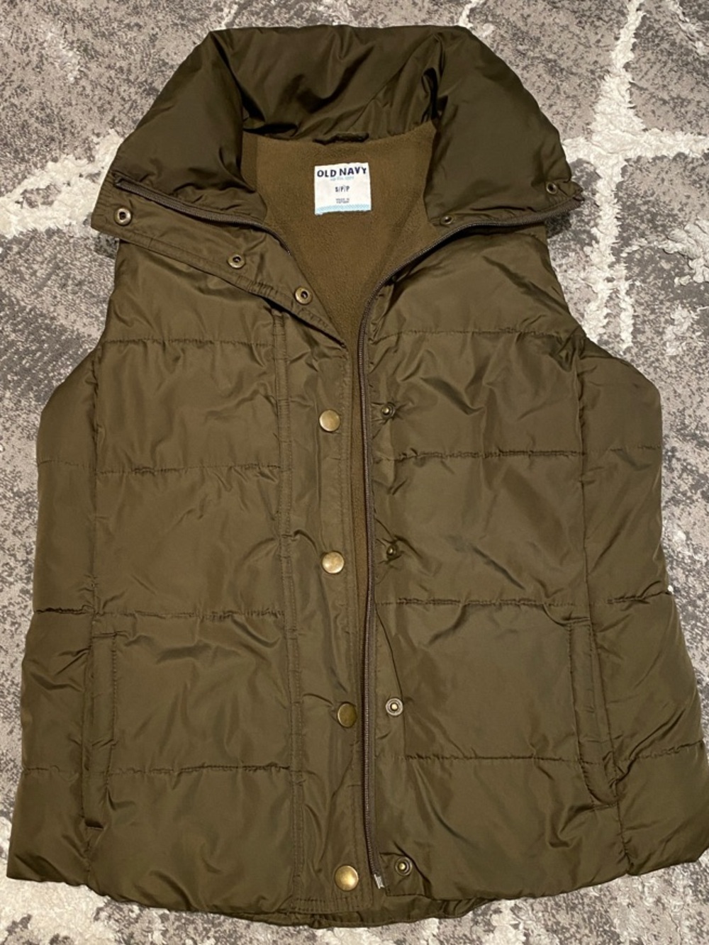 Old Navy Quilted Olive Green Puffer Vest